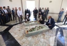 گزارش تصویری مراسم عطرافشانی و ادای احترام به مقام شامخ شهدای هشت سال دفاع مقدس